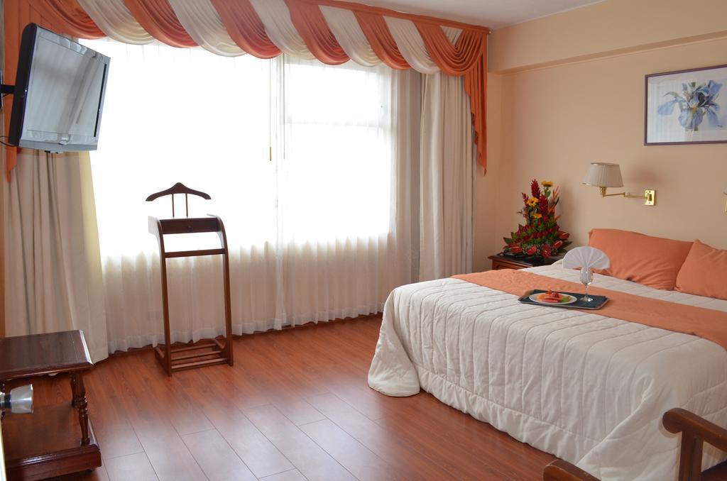 Hotel Tambo Real Quito Room photo