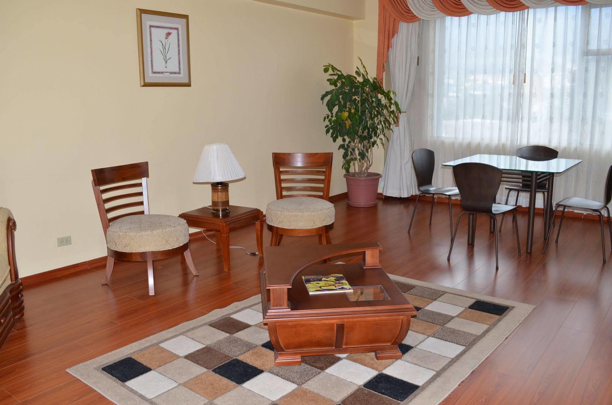 Hotel Tambo Real Quito Exterior photo